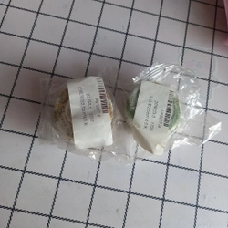 Túi đeo chéo, Vòng cổ, Dây đeo kính, Nhẫn, Kẹp tóc, Gương lược, Đệm ngón tay, Kính râm  474629