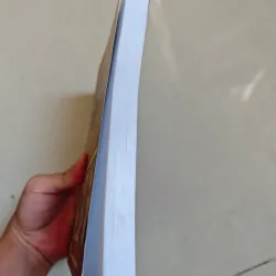 Ba người khổng lồ trong kinh tế học 1001308