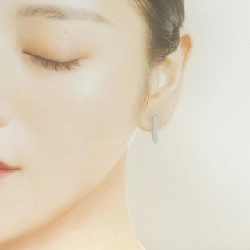 K18WG Bông tai - Hàng hiệu Chính hãng 869857