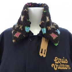 Áo khoác cotton phi công Louis Vuitton với cổ lông monogram HRB01WJNI - Hàng hiệu Authentic 892218