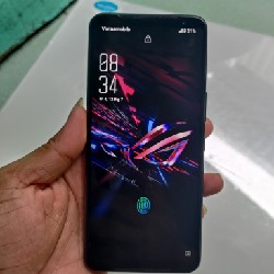 Thanh lý rog phone 3 + bộ sạc rin