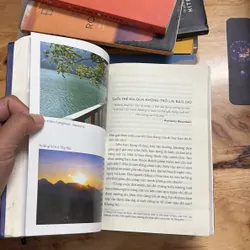 II Sách Kỹ Năng: Tuổi Trẻ Đáng Giá Bao Nhiêu? - ROSIE NGUYỄN - 2017 640133