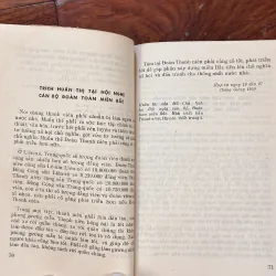 | HỒ CHÍ MINH - BÀN VỀ THANH NIÊN | 1005078