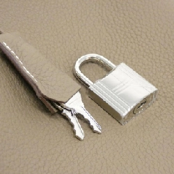 Túi đeo vai Hermès Akkad PM 083589CK - Hàng hiệu Authentic 612573