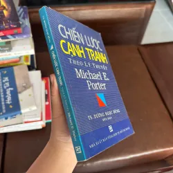 CHIẾN LƯỢC CẠNH TRANH THEO LÝ THUYẾT – Michael E. Porter - K3 1006643