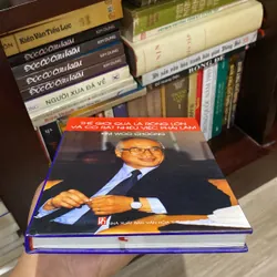 THẾ GIỚI QUẢ LÀ RỘNG LỚN VÀ CÓ RẤT NHIỀU VIỆC PHẢI LÀM, bản bìa cứng (2003) 598799