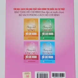Phong cách ứng xử Hồ Chí Minh 1044159