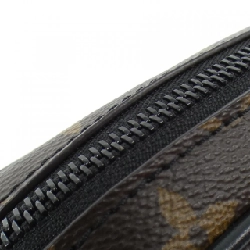 Túi đeo vai Louis Vuitton Monogram Macassar Christopher Wearable Wallet M69404 612661