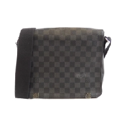 Túi đeo vai Louis Vuitton Damier Graphite District PM N41028
