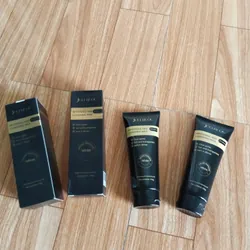 Sữa rửa mặt có một tuýt bị bóc tem nhưng chưa dùng đâu nha mn  589749