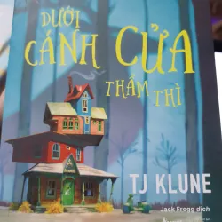 Dưới cánh cửa thầm thì 