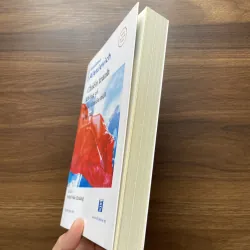 Chiến trang không có một khuôn mặt phụ nữ - Svetlana Alexievich 1005407