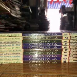 Cô bạn kỳ lạ 779660