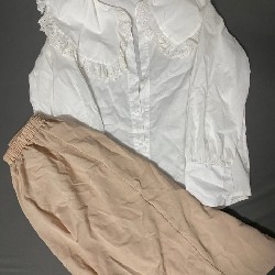 Set áo sơ mi trắng cổ bèo và chân váy 17256