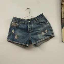 Quần jeans