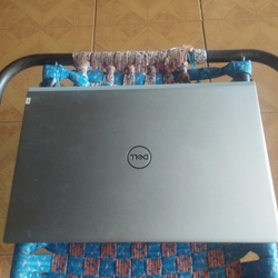 Dell mới 99.99% chia lại nửa giá 442819