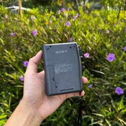 Máy nghe nhạc cassette Sony  514974