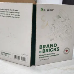 Brand & Bricks Xây dựng thương hiệu từ những viên gạch đầu tiên Riobook 736252