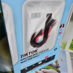 titok khuynh đảo thế giới như thế nào
