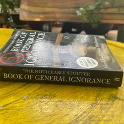 BOOK OF GENERAL IGNORANCE- JOHN LLOYD AND JOHN MITCHINSON 553489