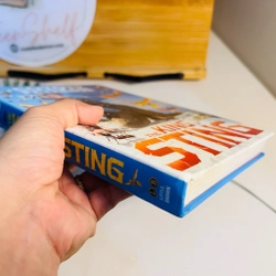 [Sách 2hand từ US] Like new 90% -  The King of Sting – Coyote Peterson 472947