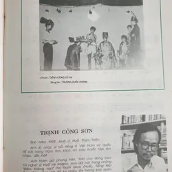 Tiếng hát những người đi tới  Thơ - nhạc - họa Sách khổ lớn, bìa cứng + áo , 620 trang  713035