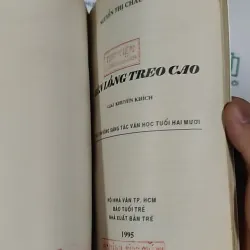 [XƯA] Đèn Lồng Treo Cao (1995) - Nguyễn Thị Châu Giang 798513