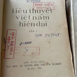tiểu thuyết Việt Nam hiện đại - Phan Cự Đệ, 1974;1975- 452548