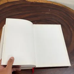 II Sách Hay: Lời Thú Tội Của Một Sát Thủ Kinh Tế - John Perkins - 2013 1010447