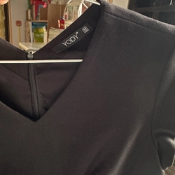 Áo Yody màu đen size M 501677