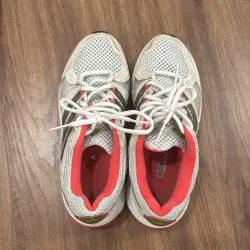 Giày thể thao 786056