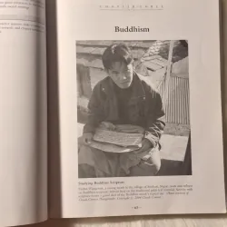 Robert E. Van Voorst - Anthopology of World Scriptures 779808