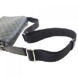 Túi xách vai Louis Vuitton Damier Graphite District PM N42710 608776