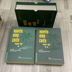 Nguyễn đình chiểu toàn tập. Có box. 4a1