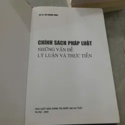CHÍNH SÁCH PHÁP LUẬT: NHỮNG VẤN ĐỀ LÝ LUẬN VÀ THỰC TIỄN - VÕ KHÁNH LINH 977409