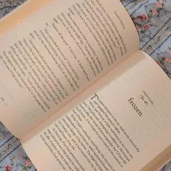 Crystal Kingdom – Vương Quốc Pha Lê & Cuộc Trỗi Dậy Của Quyền Lực | Amanda Hocking 760533