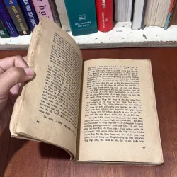 II Văn Học: Thành Phố Bất Khuất - Nguyên Thanh - 1984 763878