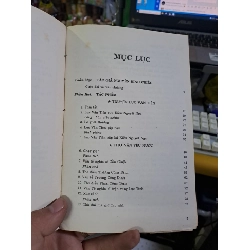 Nguyễn Đình Chiểu mới 80% ố vàng mất bìa 2002 DANH NHÂN HCM1709 923320