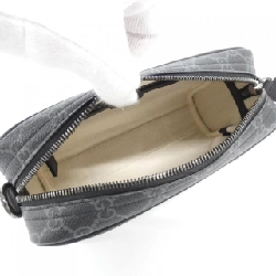 【新品】Gucci GG EMBLEM 821155 FAED4 Túi đeo chéo 608702