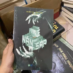 Kẻ Nặn Sáp" (tựa gốc: The Sculptress) của nữ tác giả người Anh Minette Walters