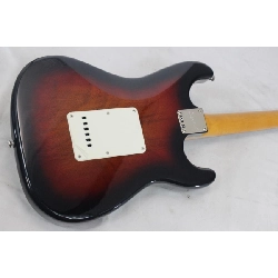 ＳＱＵＩＥＲ C.VIBE 60S STRATOCASTER - Hàng hiệu Authentic 878059