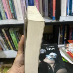 Năm mươi Sắc Thái Xám 568623