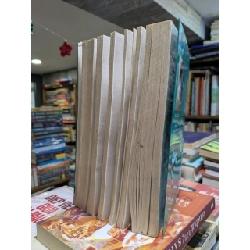 Vạn xuân - Yveline Feray