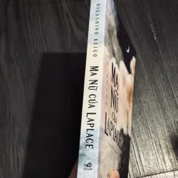 Ma nữ của Laplace 745409