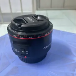 Máy ảnh Canon EOS 650D 18MP với ống kính 50mm f/1.8 779283