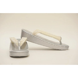 Bộ túi và dép zori kích thước F - Hàng hiệu Authentic 883861