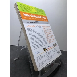 Hướng dẫn thực hành Scrum Quản trị dự án phần mềm theo triết lý Agile 2015 FPT mới 85% bẩn nhẹ Andrew Pham và Phuong Van Pham HPB2307 GIÁO TRÌNH, CHUYÊN MÔN 916569