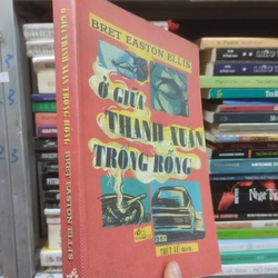 Ở giữa thanh xuân trống rỗng 20 359156