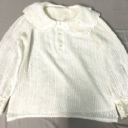 Áo sơ mi nữ màu trăng  size M  25374