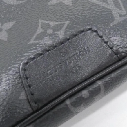 Túi đeo chéo Louis Vuitton Monogram Eclipse Discovery PM M46035 611044